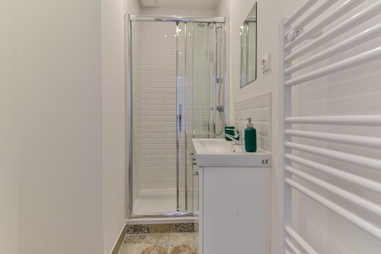 パリDesign Apt Close To The Jardin Du Luxembourgアパートメント エクステリア 写真